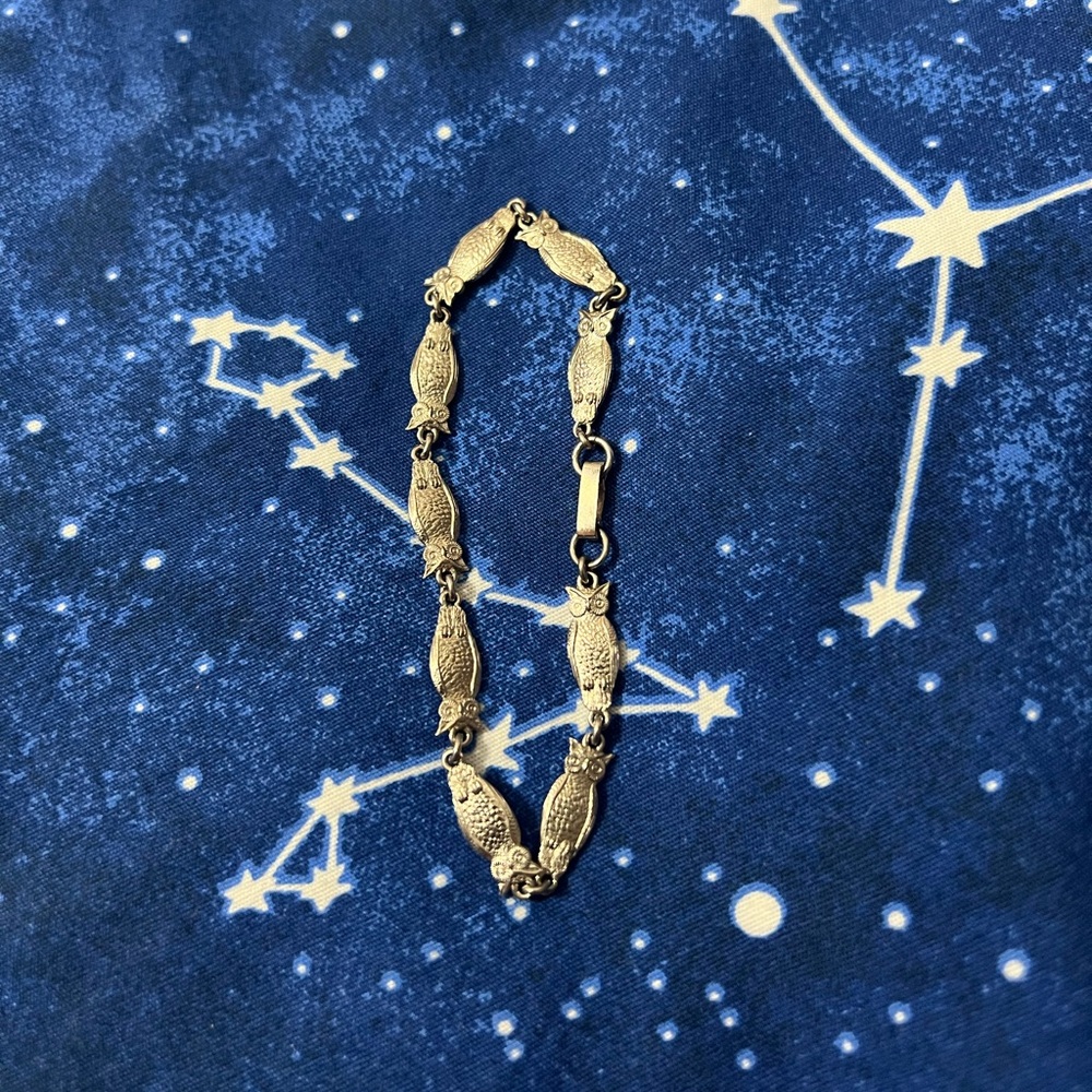 LAST CHANCE! VINTAGE Owl Clasp Bracelet